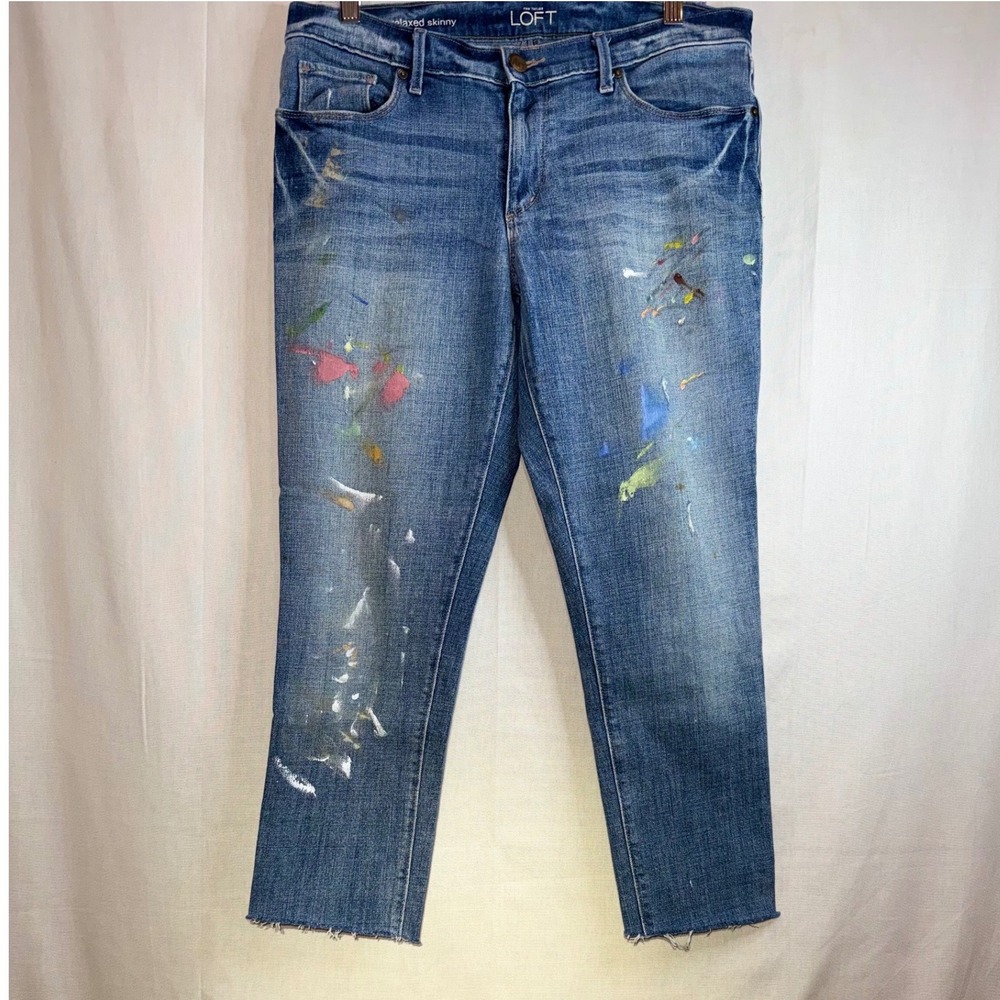 Ann‎ Taylor Loft Relaxed Skinny Paint Splatter Raw Hem Jeans 28/6 cottage, boho - Picture 9 of 10